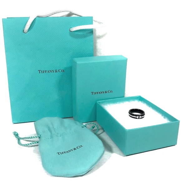 Tiffany & Co. Other - Men’s Tiffany T Two Ring, Size 7.5